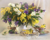 Без бренда «Натюрморт из мимоз и колокольчиков» в Ижевске
